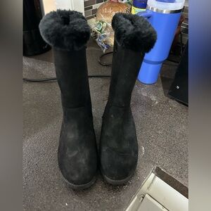 Girls black Ugg style boots